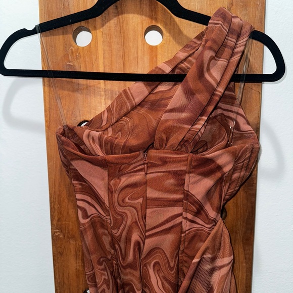 House of CB Clementine Swirl Print Cutout Mini Dress - Picture 7 of 15